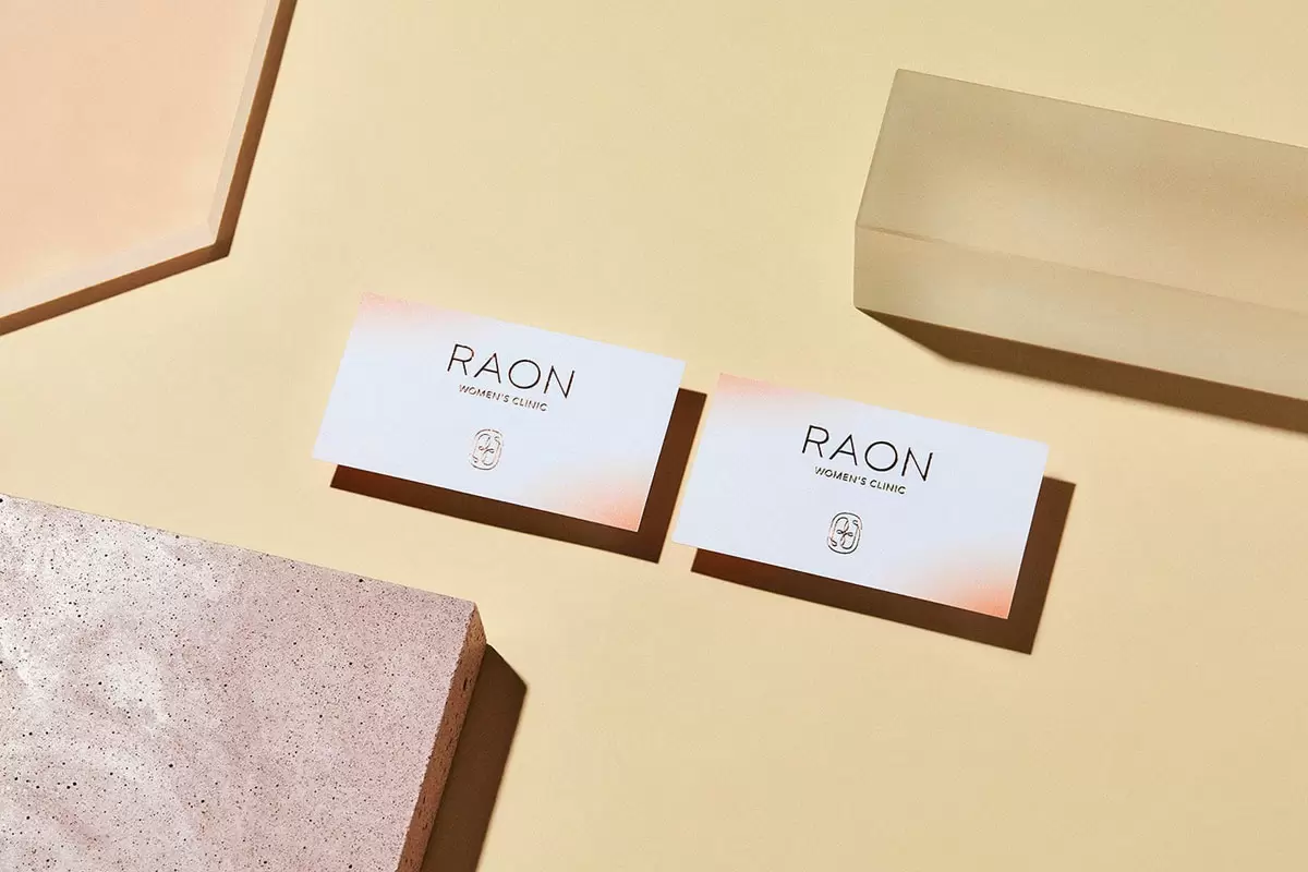 Raon妇科诊所名片